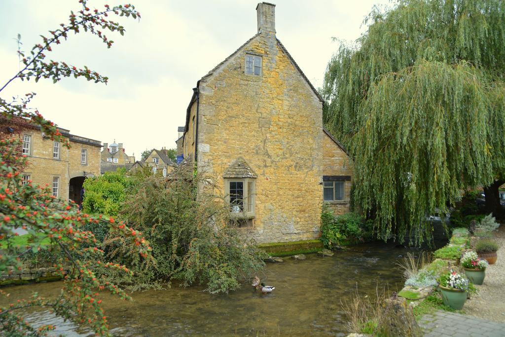 Coombe Cottage Sutton Green Buitenkant foto